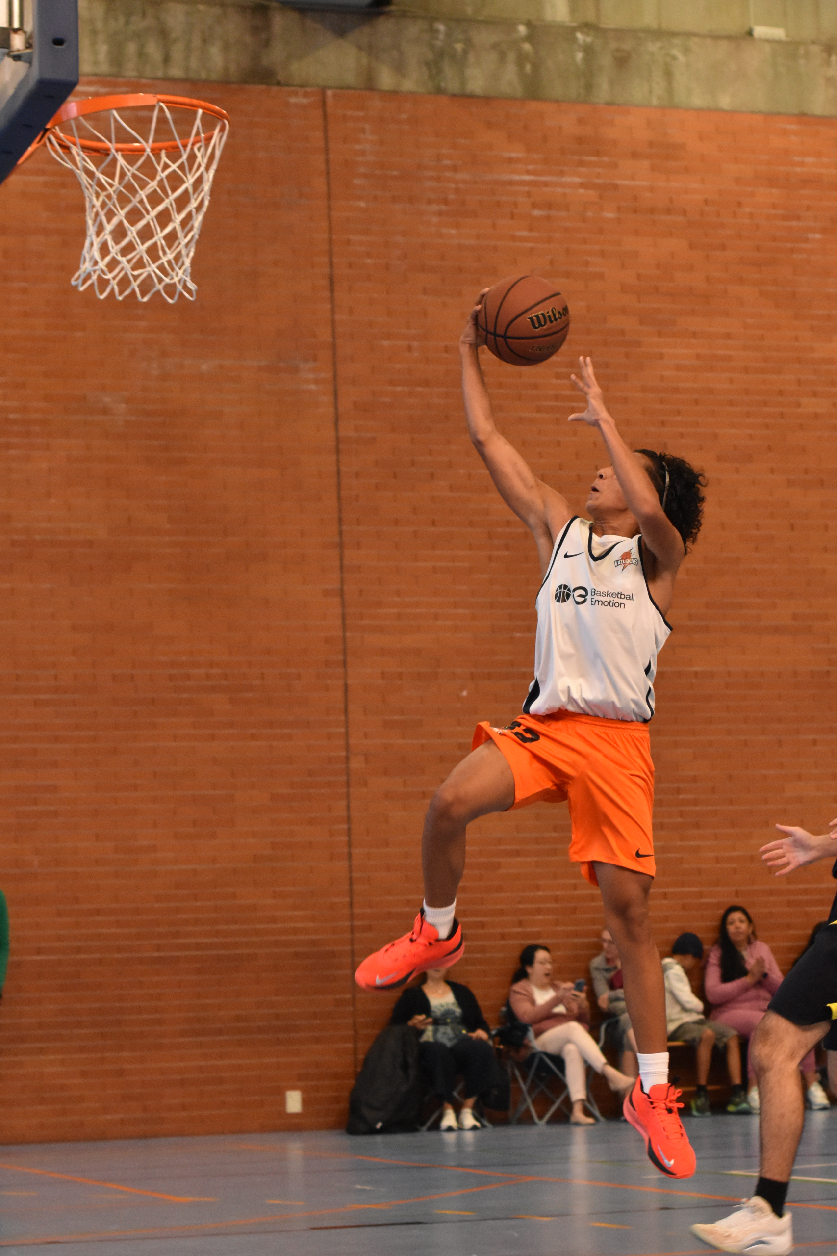 Equipo Junior Naranja de Vallekas Basket, temporada 25/26 (foto 2 de 2)