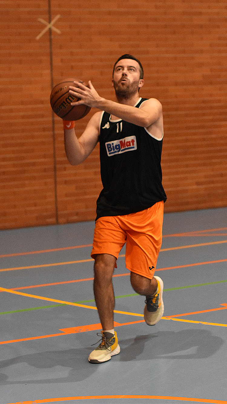 Equipo 2º Autonómica Masculino Bronce de Vallekas Basket, temporada 25/26 (foto 2 de 2)