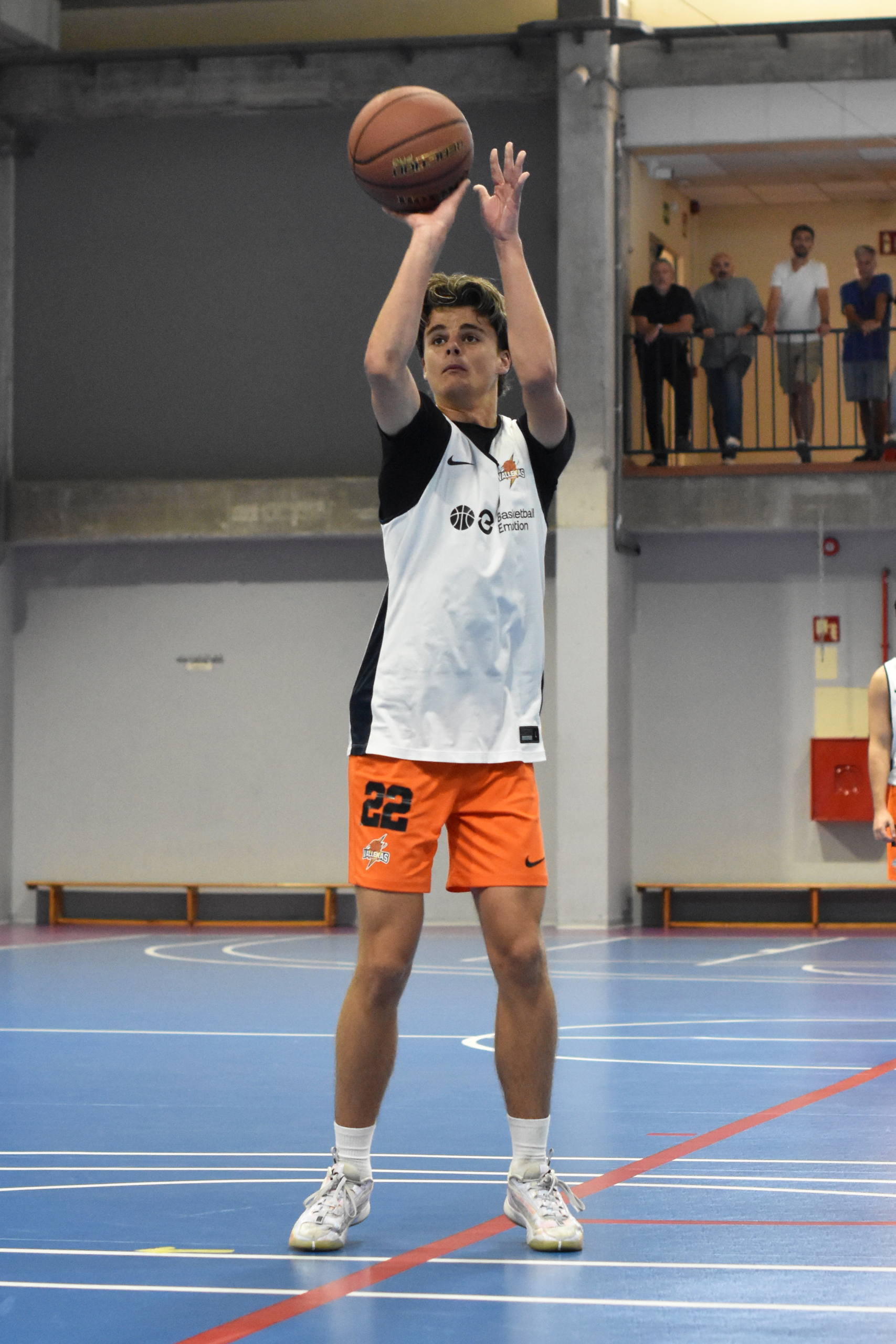 Equipo Sub 22 Masculino Plata de Vallekas Basket, temporada 25/26 (foto 2 de 2)