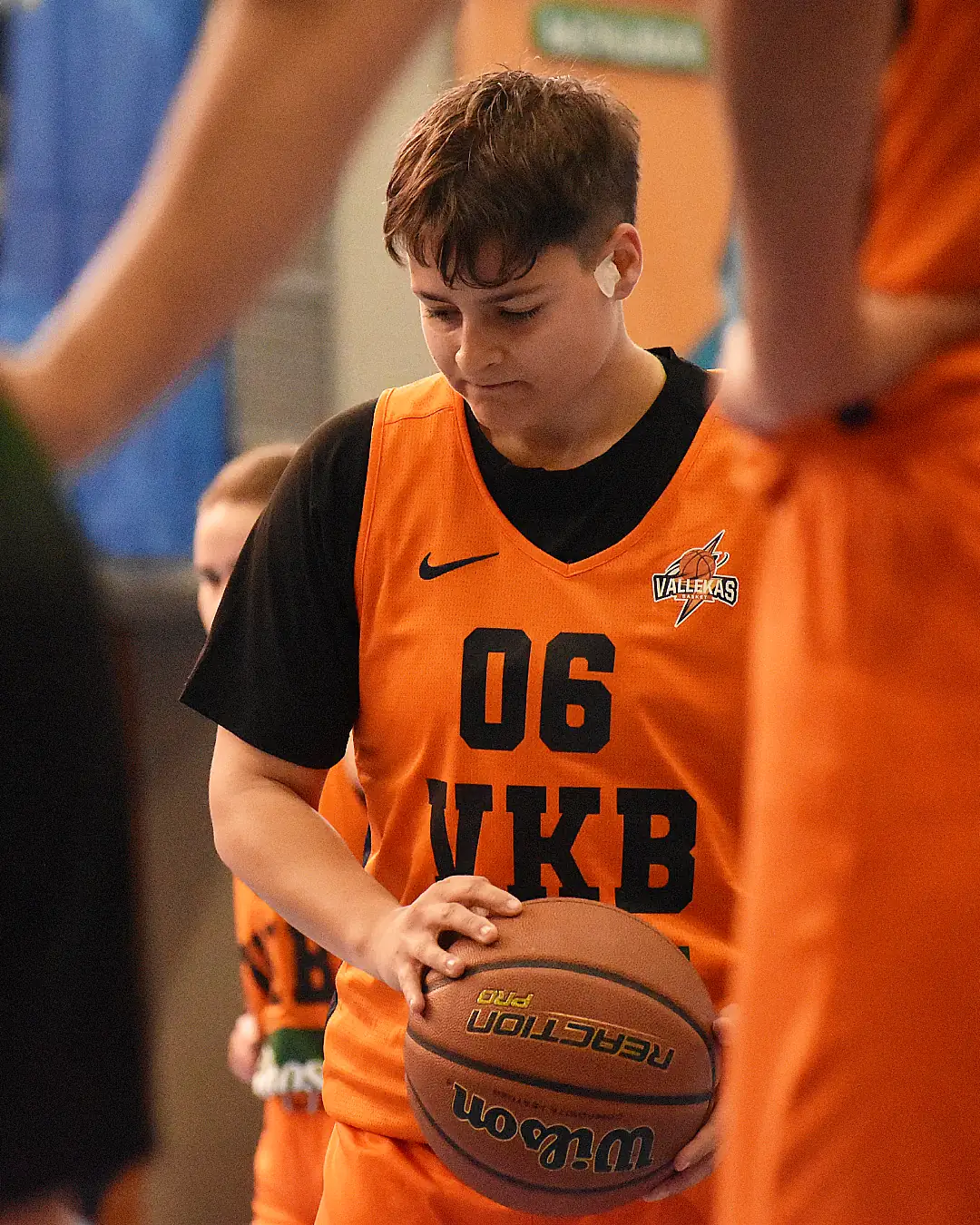 Equipo de Vallekas Basket en el pabellón